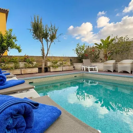 Shanti Villa *
